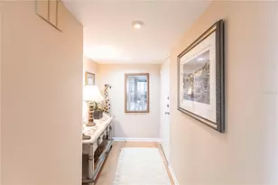 1055 W Peppertree Dr, Sarasota, FL 34242 - Photo 5