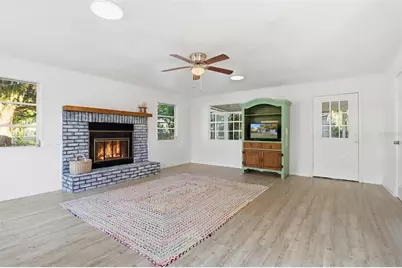 1045 N Fan Palm Point, Crystal River, FL 34429 - Photo 17