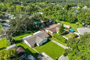 11507 Valencia Dr, Seffner, FL 33584 - Photo 31