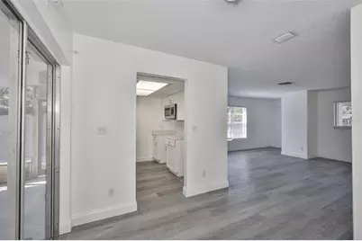 11507 Valencia Drive #A, Seffner, FL 33584 - Photo 9