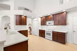20817 Cedar Bluff Pl, Land O Lakes, FL 34638 - Photo 9