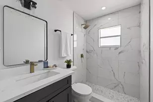 8309 Tupelo Dr, Tampa, FL 33637 - Photo 25