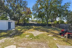 8902 W Norfolk St, Tampa, FL 33615 - Photo 21