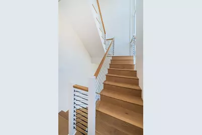 7981 2nd Avenue S, Saint Petersburg, FL 33707 - Photo 25