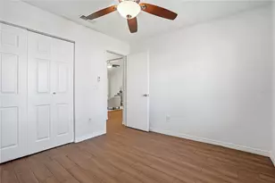 11106 Windpoint Dr W, Tampa, FL 33635 - Photo 31