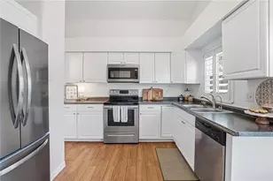 11106 Windpoint Dr W, Tampa, FL 33635 - Photo 19