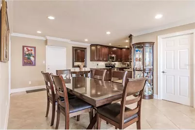 1055 W Peppertree Drive #606AA, Sarasota, FL 34242 - Photo 9