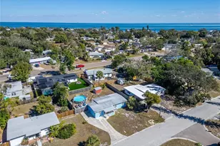 4332 Cobia Dr SE, Saint Petersburg, FL 33705 - Photo 41