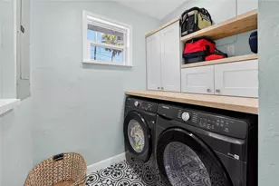 4332 Cobia Dr SE, Saint Petersburg, FL 33705 - Photo 21