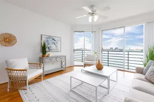 8000 Sailboat Key Blvd S, Saint Pete Beach, FL 33707 - Photo 5