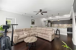 205 5th Ave N, Saint Petersburg, FL 33701 - Photo 9