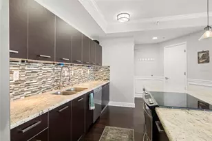 205 5th Ave N, Saint Petersburg, FL 33701 - Photo 5