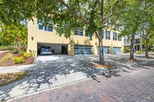 205 5th Ave N, Saint Petersburg, FL 33701 - Photo 21