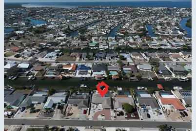 6518 Senegal Palm Way, Apollo Beach, FL 33572 - Photo 5