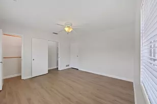 1701 Laurie Ln, Belleair, FL 33756 - Photo 15