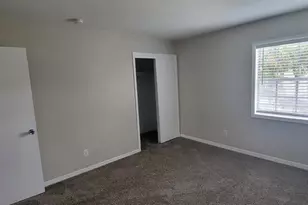 3857 Pompano Dr SE, Saint Petersburg, FL 33705 - Photo 13