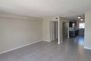 3857 Pompano Dr SE, Saint Petersburg, FL 33705 - Photo 5