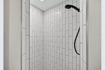 1909 E Henry Avenue, Tampa, FL 33610 - Photo 19