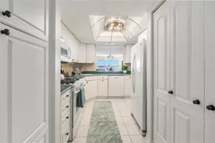 6060 Shore Blvd S, Gulfport, FL 33707 - Photo 25