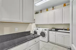 633 Chipper Dr, Sun City Center, FL 33573 - Photo 31