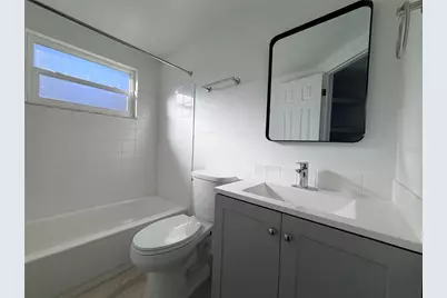 1101 E 140th Avenue, Tampa, FL 33613 - Photo 7