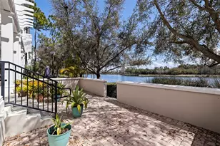 300 Newbury Pl N, Saint Petersburg, FL 33716 - Photo 17