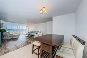 10355 Paradise Blvd, Treasure Island, FL 33706 - Photo 11