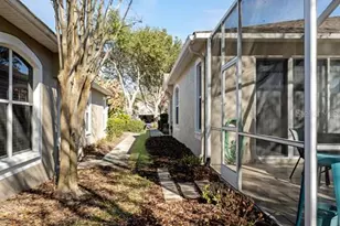 5911 Phoebenest Dr, Lithia, FL 33547 - Photo 43