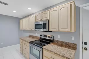 365 Durham Ct, Dunedin, FL 34698 - Photo 19
