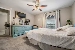 23205 Club Villas Dr, Land O Lakes, FL 34639 - Photo 19