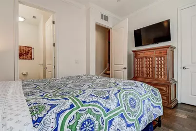 411 Regent Lane N, Saint Petersburg, FL 33701 - Photo 31