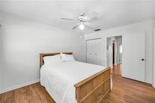 128 Stafford Dr, Palm Harbor, FL 34684 - Photo 23