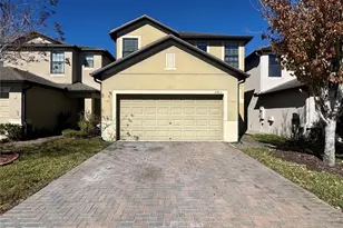 2703 Garden Falls Dr, Brandon, FL 33511 - Photo 1
