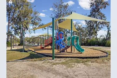 402 Village Drive, Tarpon Springs, FL 34689 - Photo 27