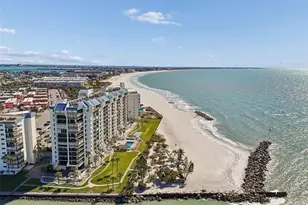 7100 Sunset Way, Saint Pete Beach, FL 33706 - Photo 43