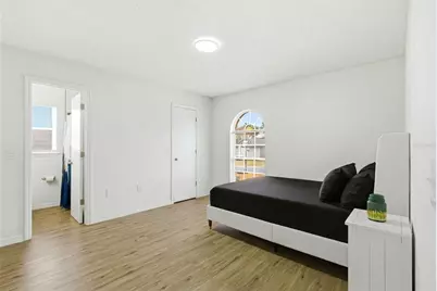 5155 Martinique Drive, Lakeland, FL 33812 - Photo 9