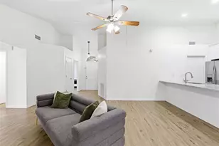 5155 Martinique Dr, Lakeland, FL 33812 - Photo 7