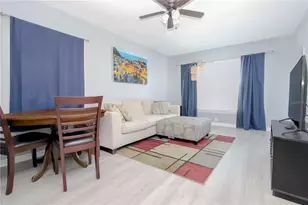 3688 58th Ave N, Saint Petersburg, FL 33714 - Photo 3