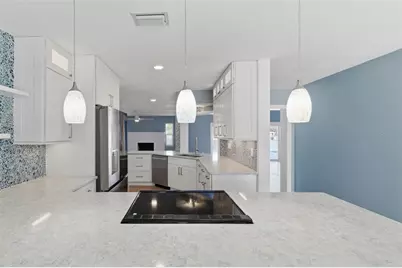 11145 4th Street E, Treasure Island, FL 33706 - Photo 13