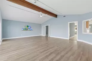 11145 4th St E, Treasure Island, FL 33706 - Photo 29