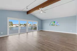 11145 4th St E, Treasure Island, FL 33706 - Photo 5