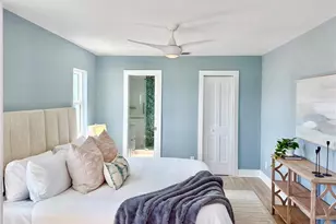 11145 4th St E, Treasure Island, FL 33706 - Photo 5