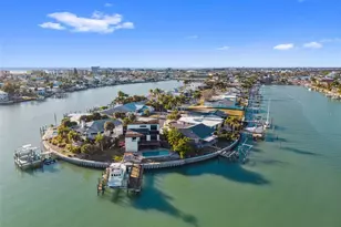 11145 4th St E, Treasure Island, FL 33706 - Photo 41