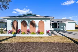 11145 4th St E, Treasure Island, FL 33706 - Photo 1