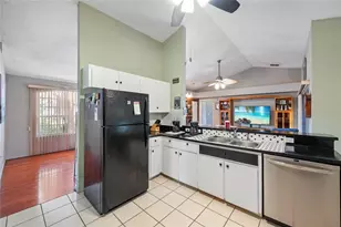 6041 Canopy Oaks Circle, New Port Richey, FL 34653 - Photo 17