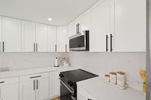 12671 115th St, Largo, FL 33778 - Photo 9