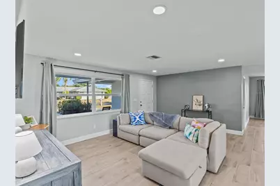 2573 Redwood Circle, Clearwater, FL 33763 - Photo 13