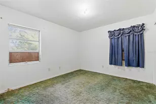 1715 W Overpar Dr, Tampa, FL 33612 - Photo 39