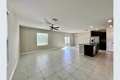 31730 Barrel Wave Way, Wesley Chapel, FL 33545 - Photo 9
