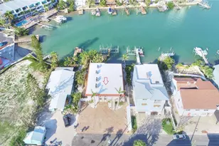 8535 Blind Pass Dr, Treasure Island, FL 33706 - Photo 25